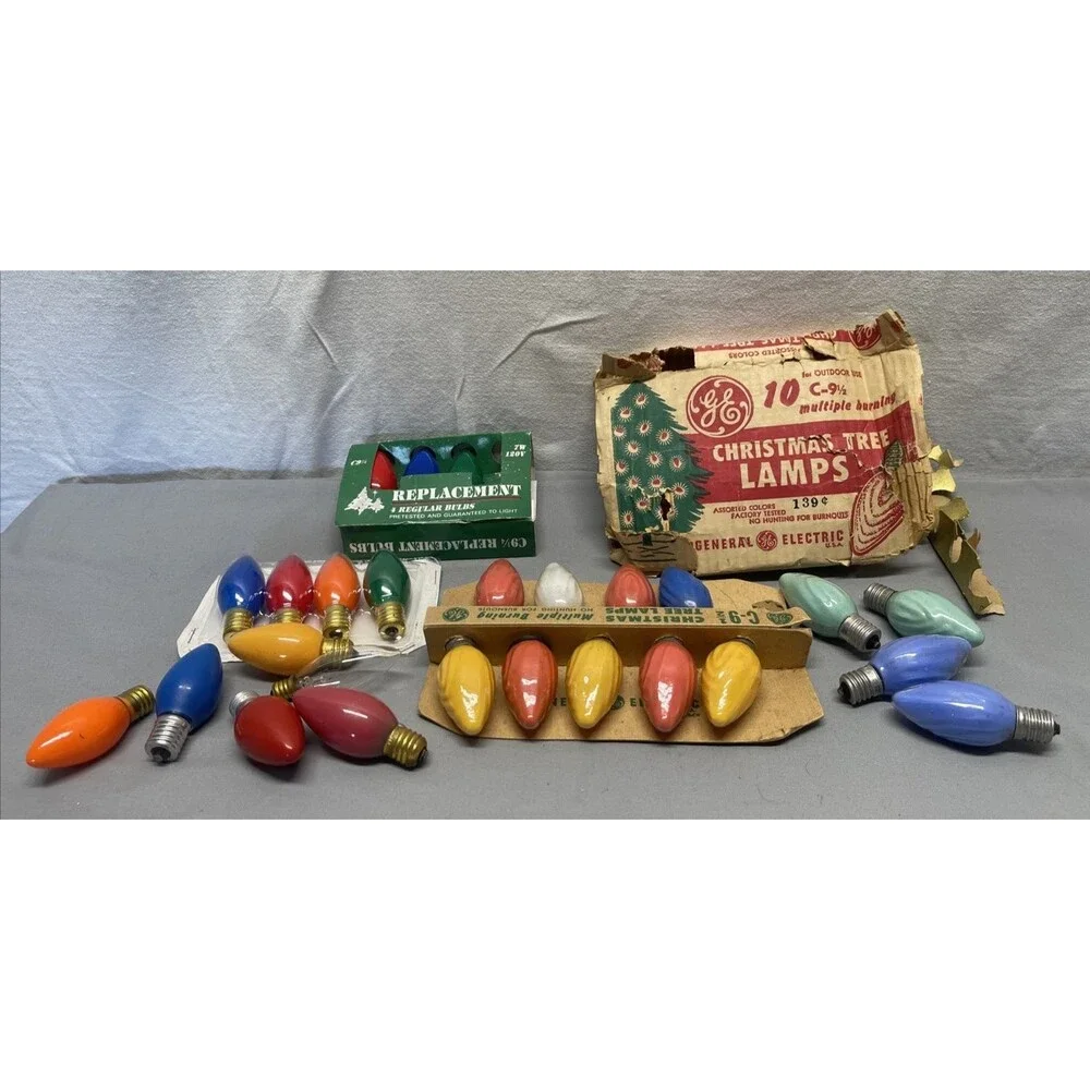 Vintage C9 Christmas Light Bulbs Lot of 26 Bulbs 13 Swirl 13 Smooth Some NIB